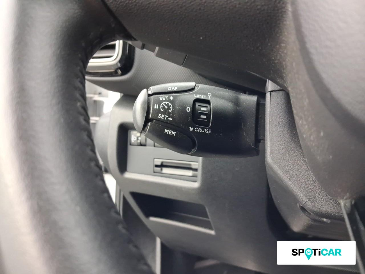 Citroën C5 Aircross hybrid rechargeable 225ch shine pack e-eat8 — photo 18
