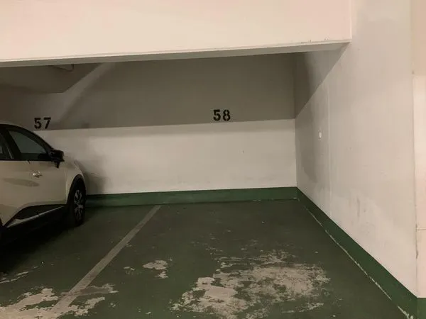 Parking à louer
