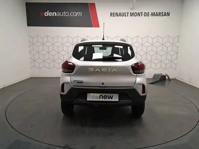 Dacia Spring — photo 4