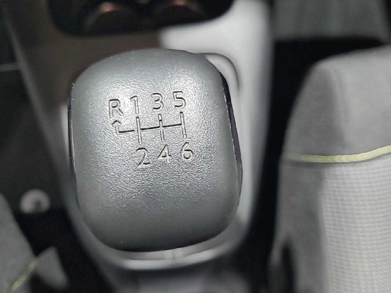 Citroën C3 bluehdi 100 bvm6 you — photo 18
