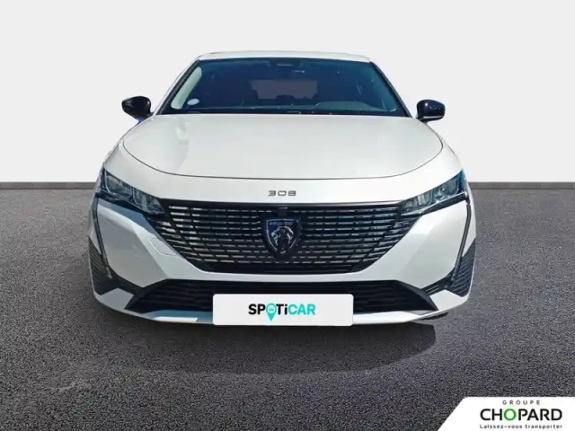 Peugeot 308 phev 180 e-eat8 — photo 4