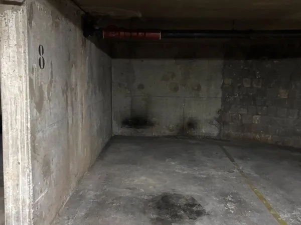 Place de parking couverte 75011 Faidherbe-Chaligny