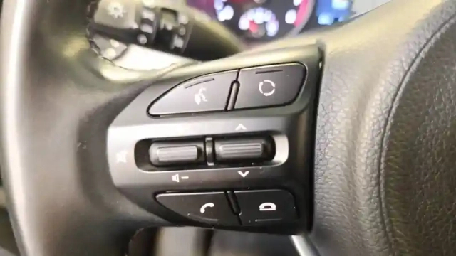 Kia Rio 1.0l t-gdi 100 ch isg — photo 18