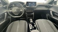 Peugeot 2008 1.2 PureTech 130ch S&S Allure Pack EAT8 — photo 8