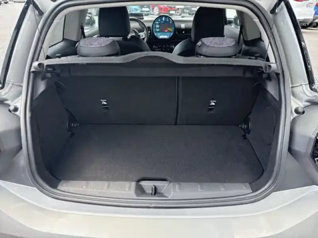 Mini Cooper c 156ch classic dkg7 — photo 11