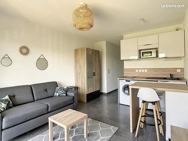 Studio 1 pièce 24 m²