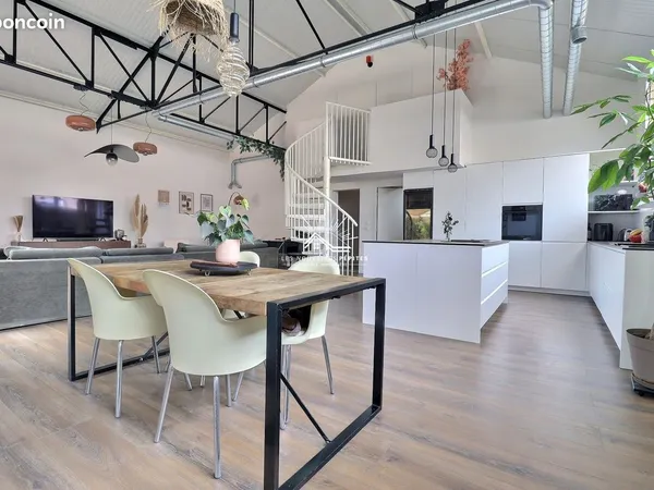 Maison 4 pièces 150 m²