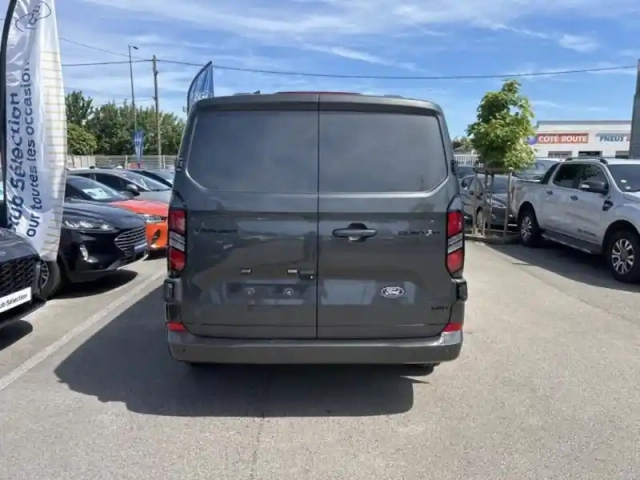 Ford Custom transit  fg 320 l1h1 2.0 ecoblue 170ch cabine approfondie limited 4x4 bva8 — photo 6