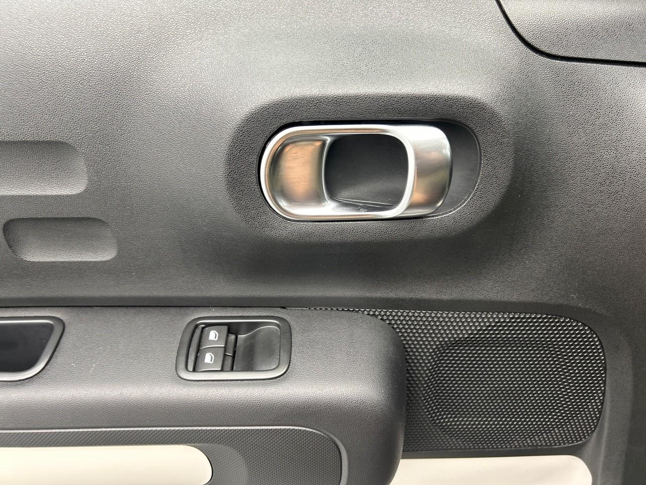 Citroën C3 puretech 110 s&s bvm6 c-series — photo 29