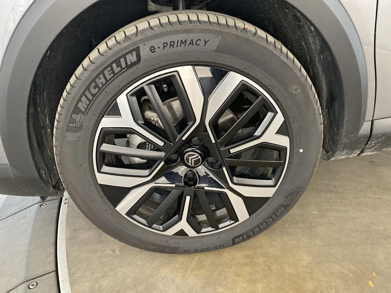 Citroën C4 hybride 145 ch e-dcs6 max — photo 11