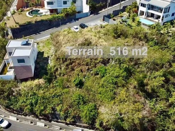 Terrain en individuel 516 m²