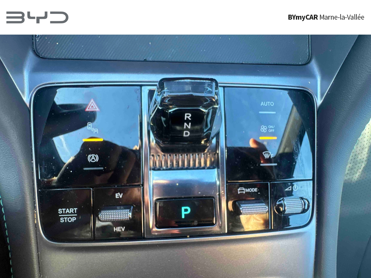 BYD Seal U 1.5l DM-i 218 ch PHEV — photo 23