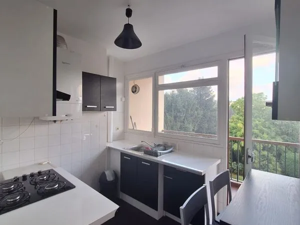 A vendre appartement t1bis 25 m2 79000