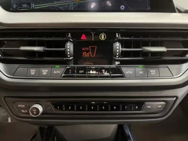 Bmw Serie 1 série 1 118da 150ch m sport — photo 12