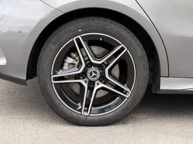 Mercedes Classe A 250 e hybrid eq amg line — photo 39