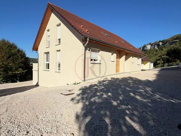 Maison 4 pièces 160 m²