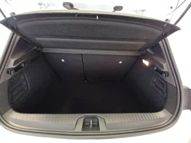 Renault Clio blue dci 100 ch gsr2 — photo 22