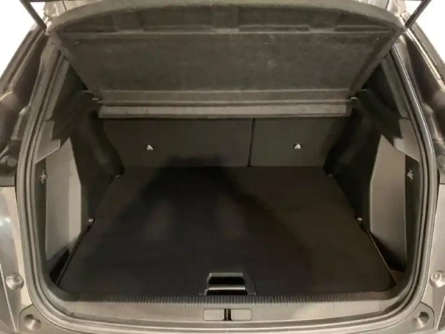 Peugeot 2008 1.2 130 style camera carplay clim auto — photo 6