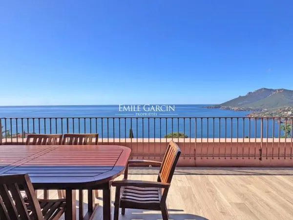Villa Théoule sur mer, vue mer à couper le souffle, 5 chambres