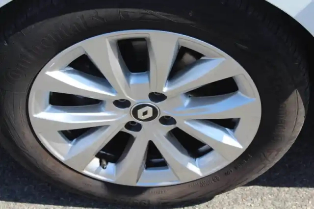 Renault Clio tce 90 — photo 28