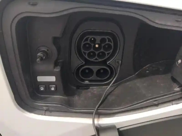 Renault Scenic e-tech electric 220ch techno option esprit alpine grande autonomie -25 — photo 10