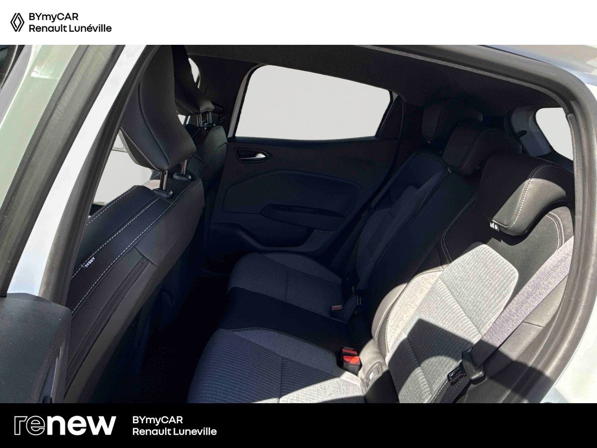 Renault Clio TCe 90 ch GSR2 — photo 12