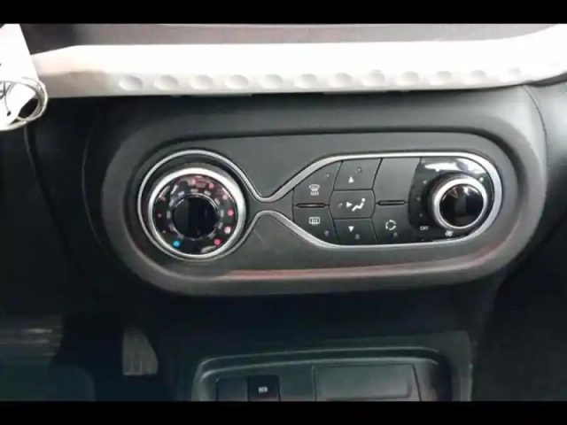 Renault Twingo e-tech electric authentic r80 achat intégral — photo 12