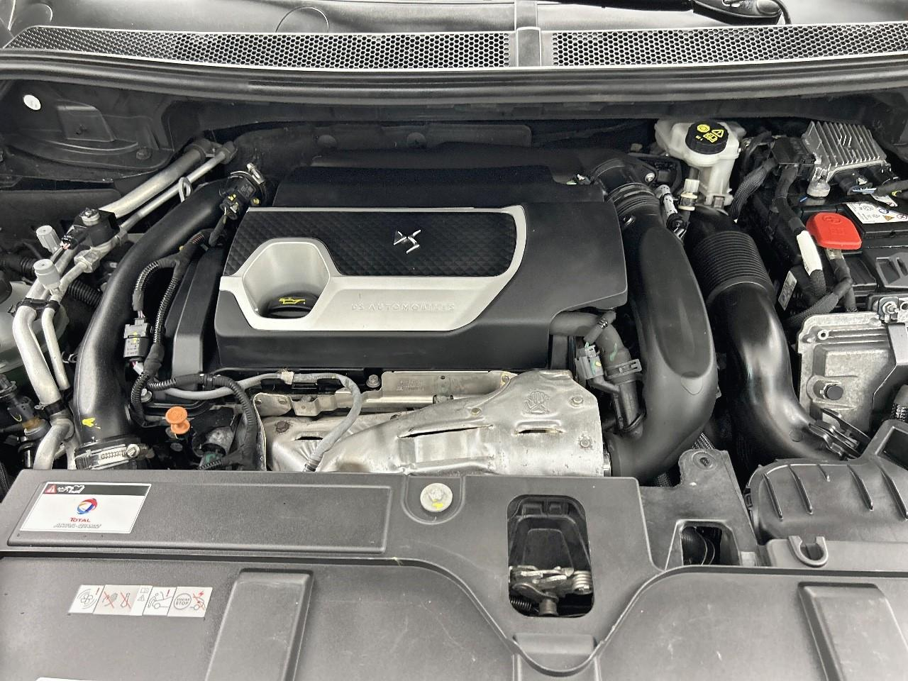 Ds Ds 7 crossback hybride rechargeable e-tense 300 eat8 4x4 opera — photo 15