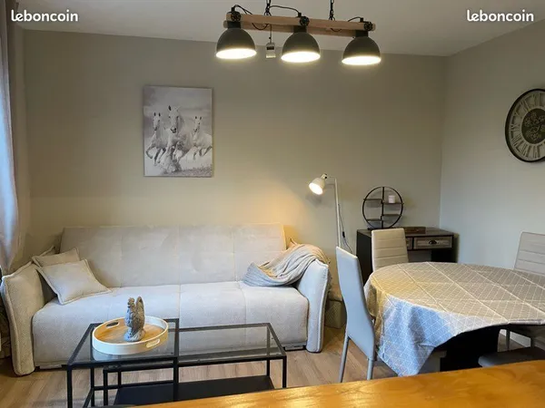 Maison à louer au mois à Saint-Pol-de-Léon - Confort et tranquillité