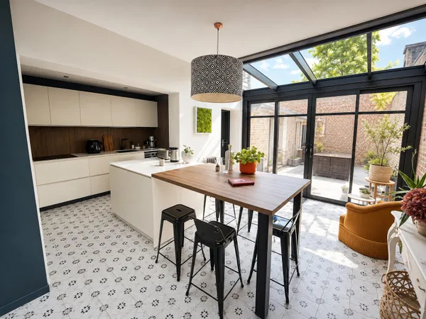 HENRIVILLE MAISON AMIENOISE AUX BEAUX VOLUMES RENOVEE AVEC G