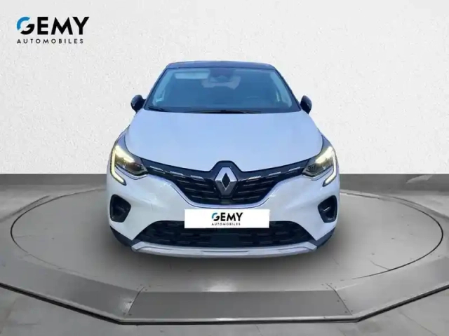 Renault Captur tce 140 edc - 21 — photo 2