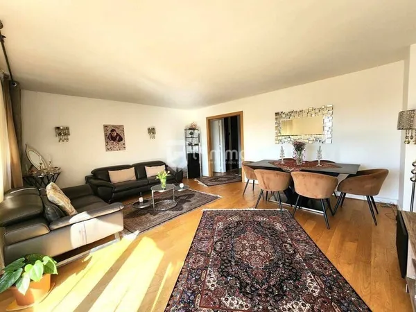 Appartement 5 pièces 94 m²