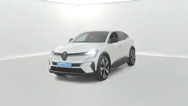 Renault Megane e-tech ev40 130ch standard charge — photo 61