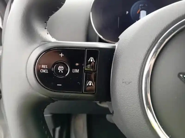 Mini Countryman cooper se 125ch + 95ch edition premium all4 bva6 — photo 7