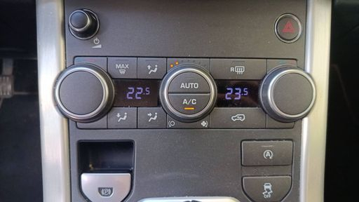 Land Rover Range Rover Evoque 2.0 ED4 150 2WD - SE – 2017 – 97563 km – Diesel – Boîte Manuelle — photo 21