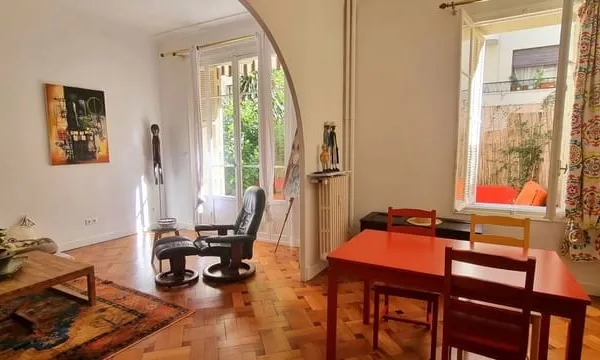 NICE MUSICIENS - 2/3 PIECES DE 63M² REZ DE JARDIN