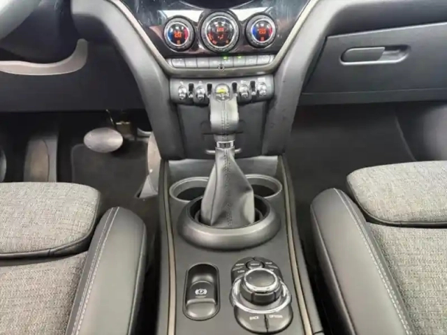 Mini Countryman cooper se 125ch + 95ch edition premium plus all4 bva6 — photo 11