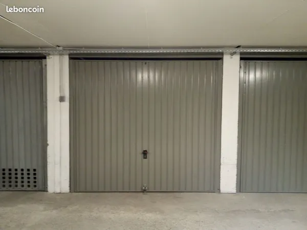 Garage à vendre 69003