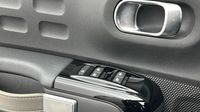Citroen C3 1.5 BlueHDi 100ch S&S Shine Pack E6.d — photo 16
