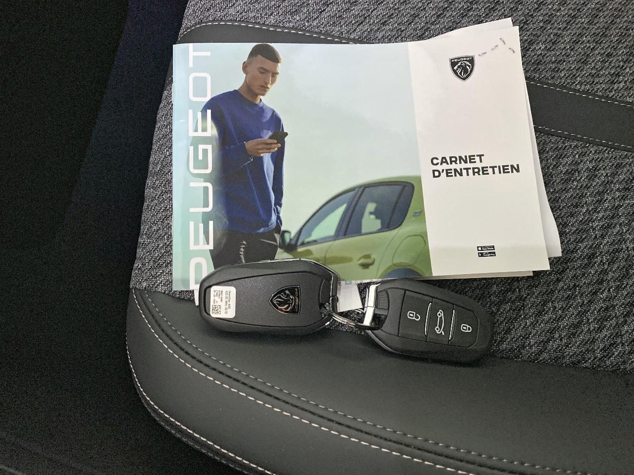 Peugeot 308 sw hybrid 145 e-dcs6 allure — photo 18