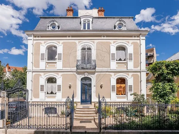 Hôtel particulier 6 chambre(s) à vendre