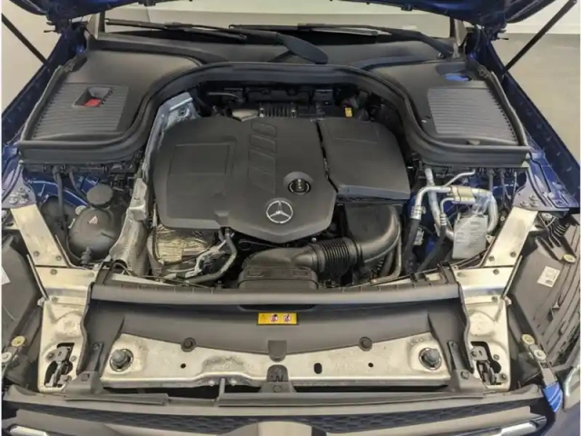 Mercedes Glc suv 220 d 4matic avantgarde line launch editio — photo 24