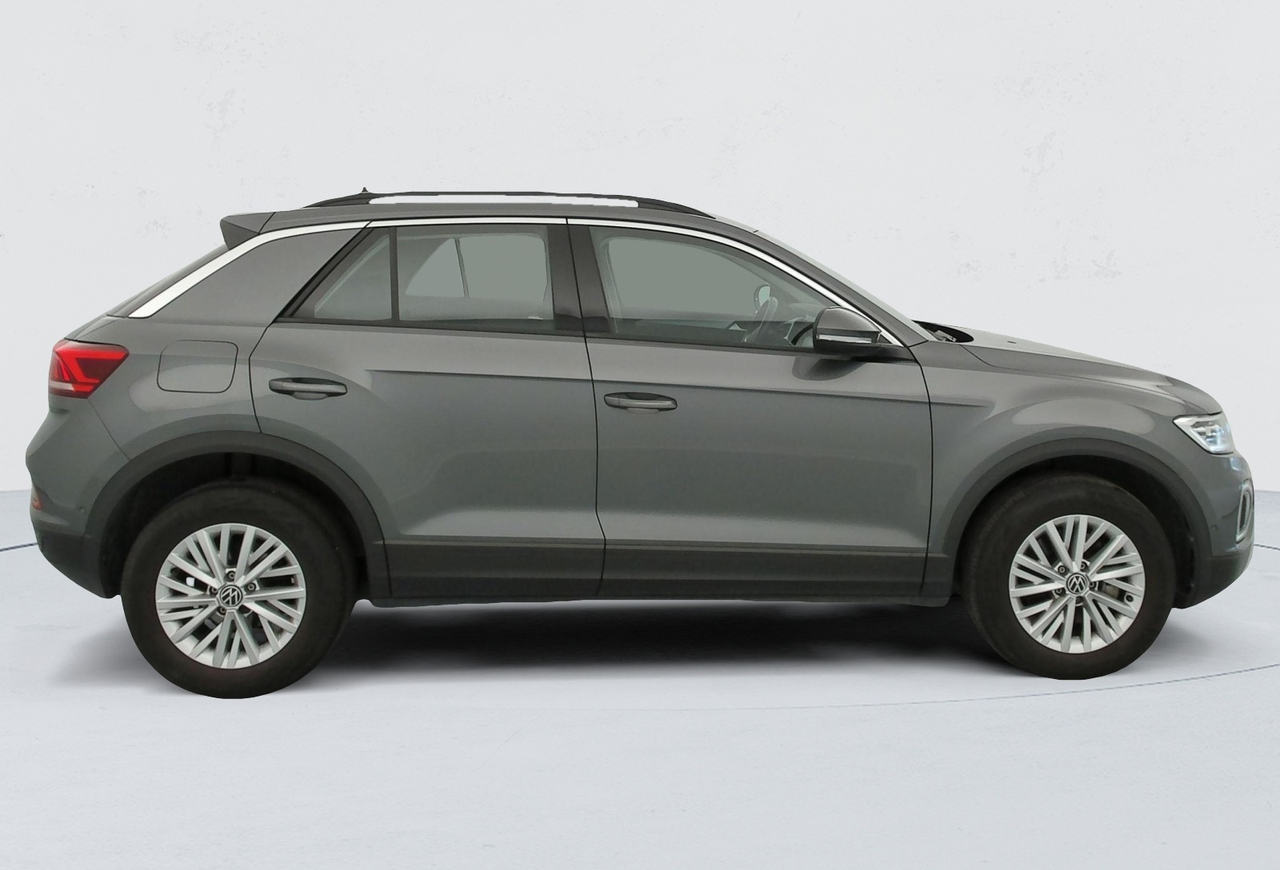 Volkswagen T-Roc — photo 6