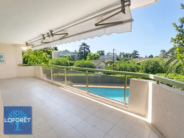 Appartement 3 pièces 100 m²