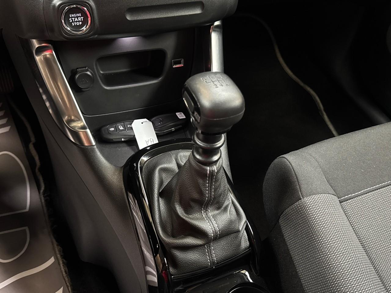 Citroën C3 Aircross puretech 110ch s&s shine — photo 19