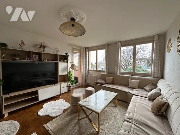 Appartement 4 pièces 84 m²