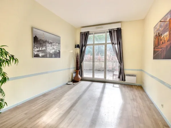 Appartement 4 pièces à vendre à Fresnes - Exclusivité ERA IMMOBILIER LSI
