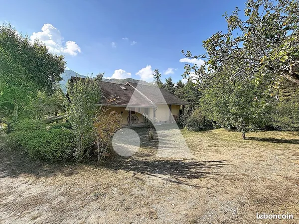 Maison 6 pièces 120 m²