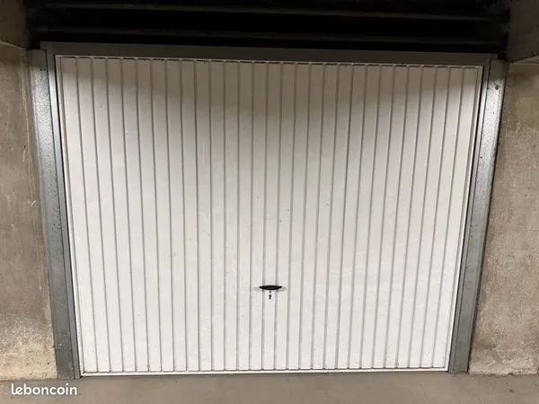 Vends garage sécurisé sur Anglet