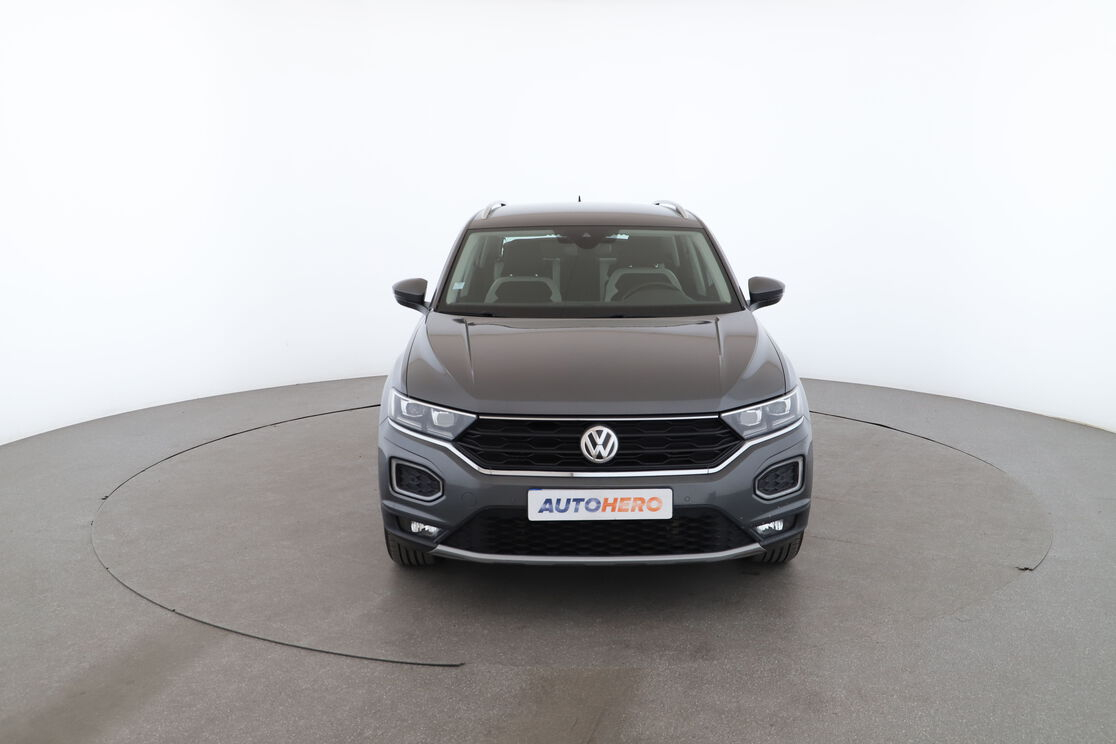 Volkswagen T-Roc 1.5 TSI EVO Carat — photo 8